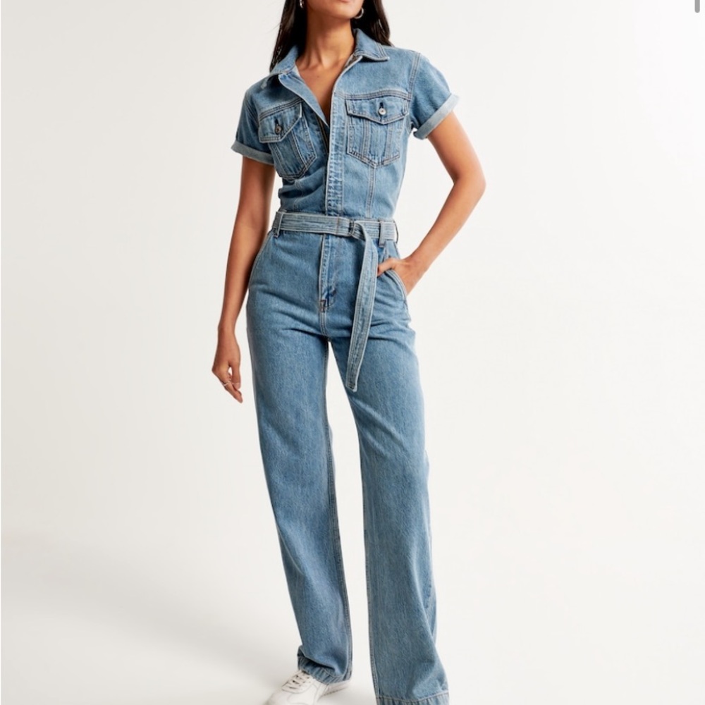 Abercrombie 90s Relaxed Denim Jumpsuit